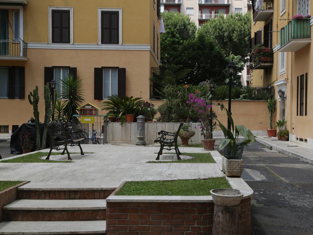 Guest House Masterintrastevere Рим Екстер'єр фото