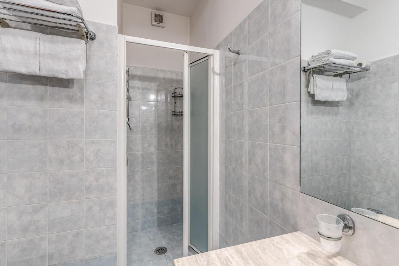 Guest House Masterintrastevere Рим Екстер'єр фото