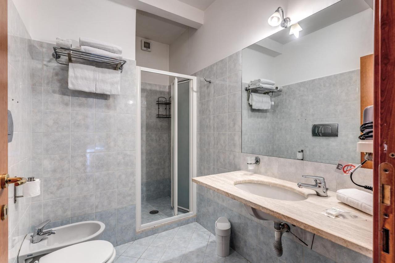 Guest House Masterintrastevere Рим Екстер'єр фото