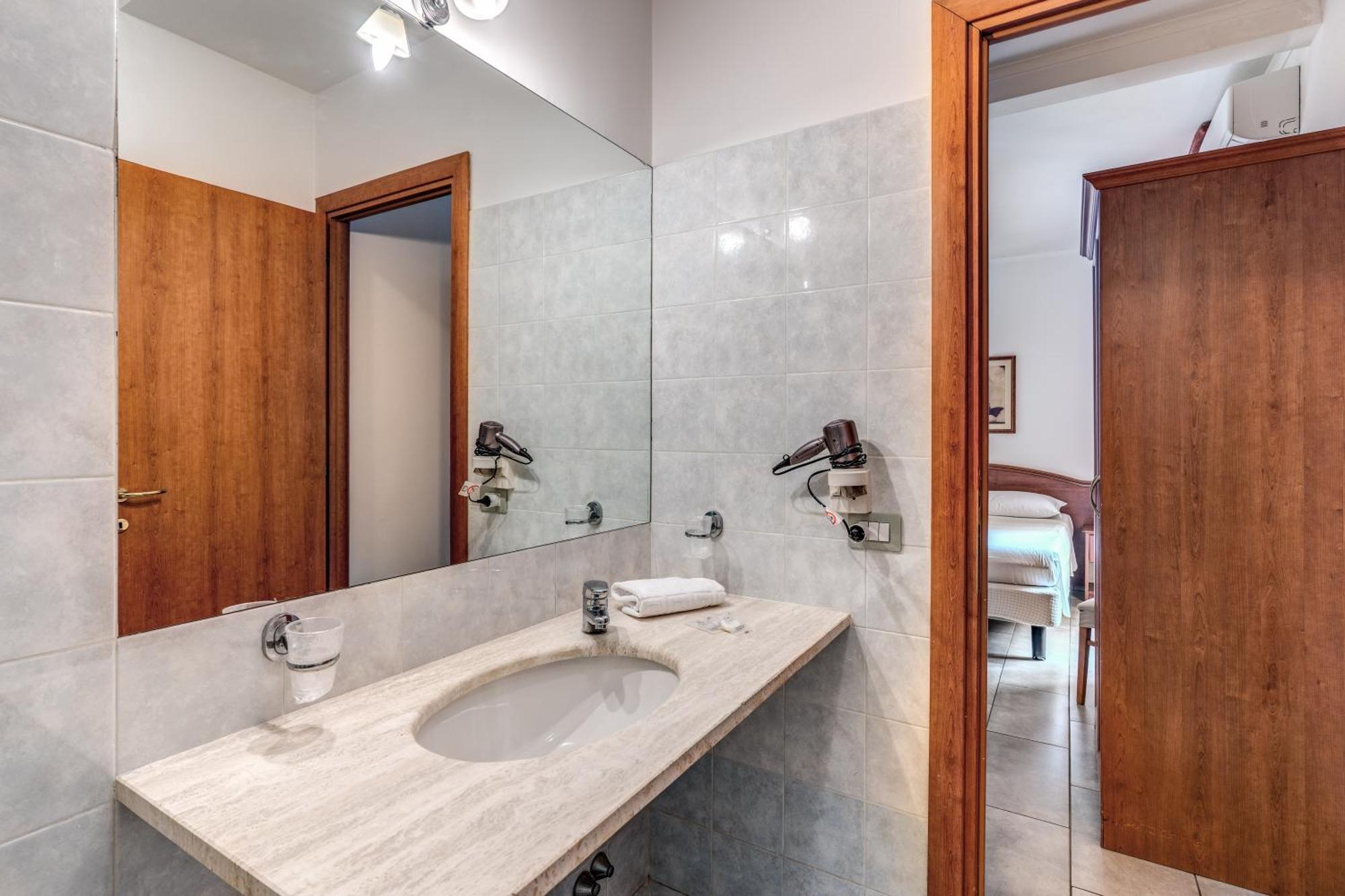 Guest House Masterintrastevere Рим Екстер'єр фото