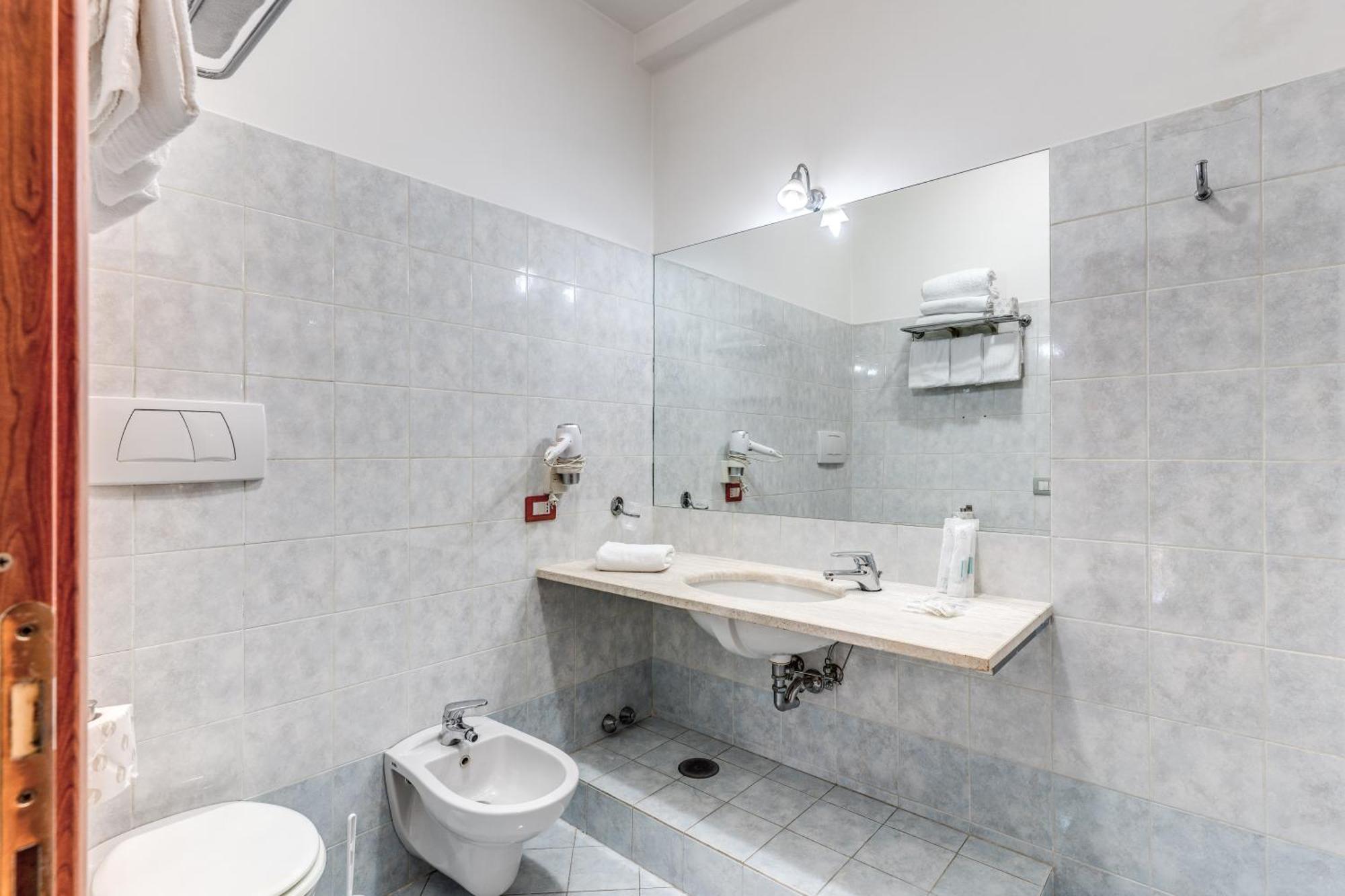 Guest House Masterintrastevere Рим Екстер'єр фото